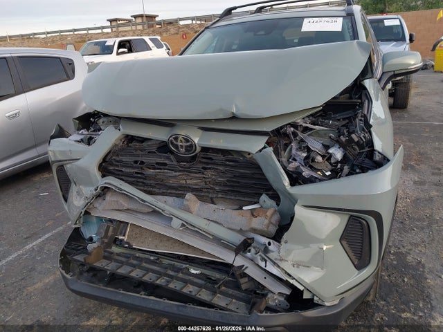2T3W1RFV3PW241894 Toyota Rav4 Xle