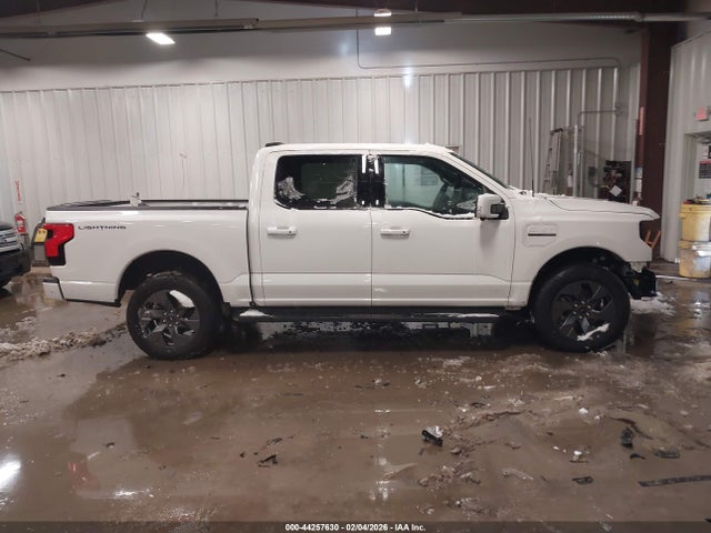Ford F-150 Lightning Lariat 2023 1FTVW1EV7PWG60686 Image 13