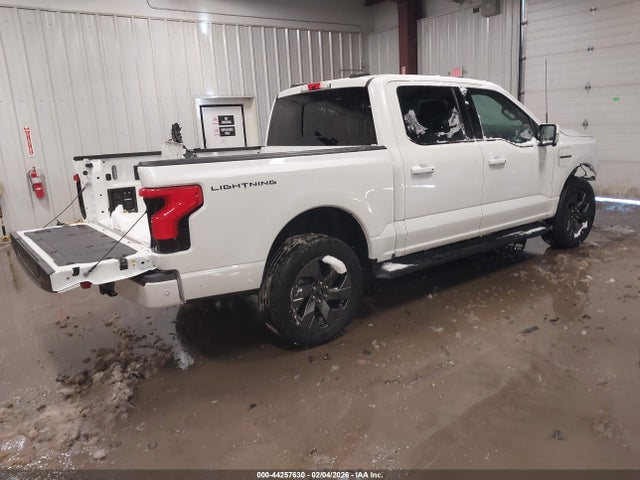 Ford F-150 Lightning Lariat 2023 1FTVW1EV7PWG60686 Image 4