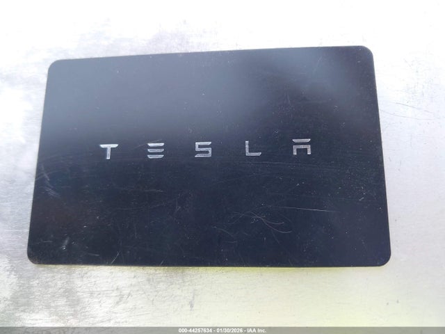 2025 TESLA MODEL 3 5YJ3E1EA1SF082427 Photo 10