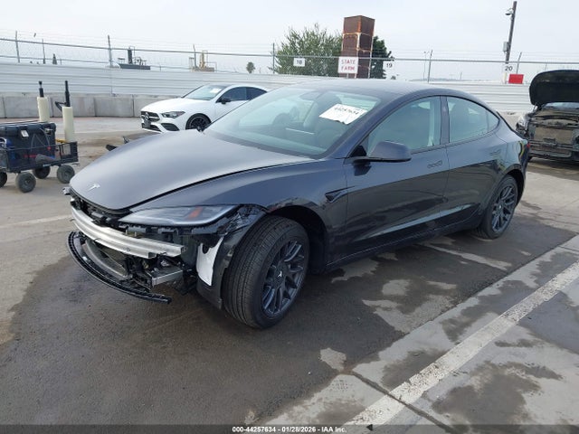 2025 TESLA MODEL 3 5YJ3E1EA1SF082427 Photo 1