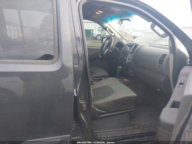 5N1AN0NW7EN811142 Nissan Xterra S