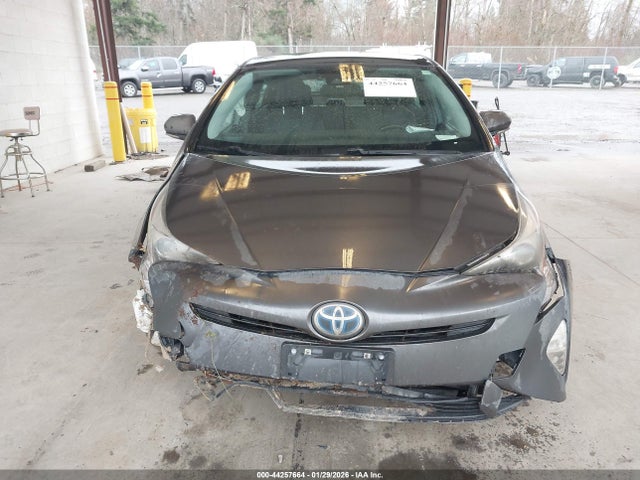JTDKARFU3H3037106 Toyota Prius Four Touring