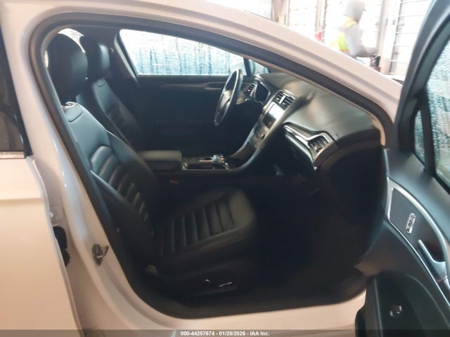 2019 FORD FUSION 3FA6P0CD2KR195158 Photo 4