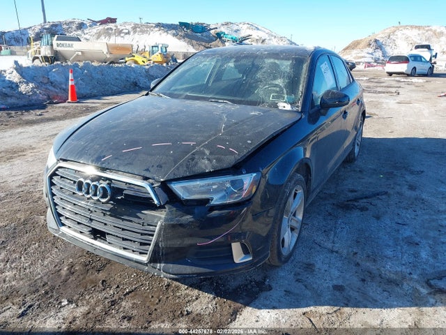 2017 AUDI A3 WAUB8GFF1H1033873 Photo 5