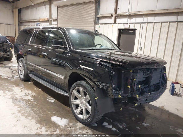 2018 CADILLAC ESCALADE ESV 1GYS4HKJ6JR237150 Photo 0