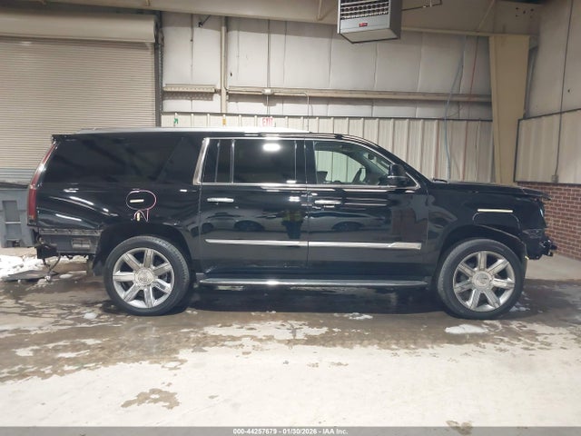 Aukcja sprzedaży 2018 Cadillac Escalade Esv Luxury, vin: 1GYS4HKJ6JR237150, numer aukcji: 44257679