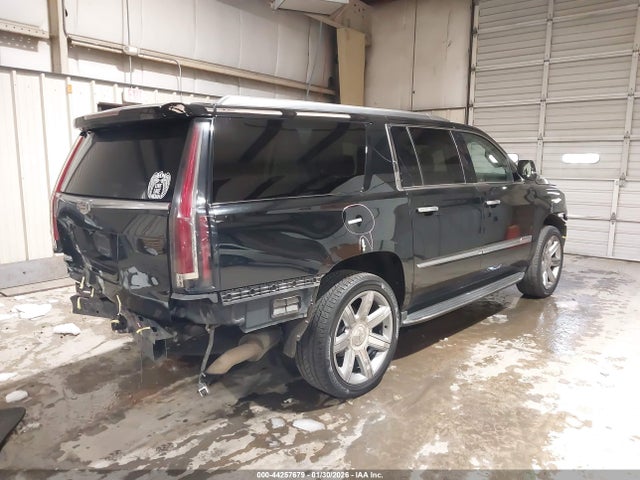 2018 CADILLAC ESCALADE ESV 1GYS4HKJ6JR237150 Photo 3