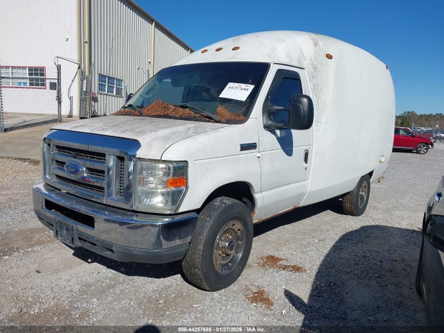 Ford E-350 Cutaway 2014 1FDWE3FL8EDA26582 Image 11