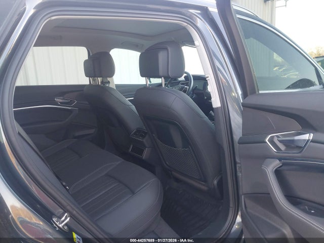 2021 AUDI E-TRON WA1AAAGE7MB011901 Photo 7
