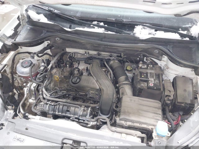 3VVLX7B2XNM095060 Volkswagen Taos 1.5t Se