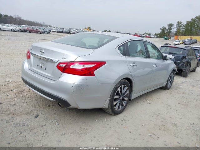 44257755 :رقم المزاد ، 1N4AL3AP5HC152364 vin ، 2017 Nissan Altima 2.5 Sv مزاد بيع