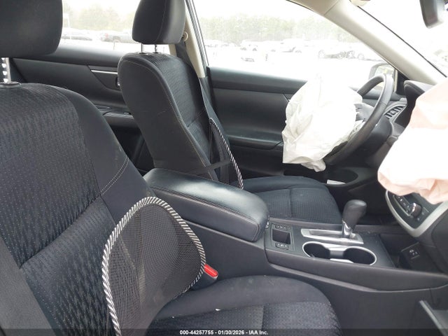 44257755 :رقم المزاد ، 1N4AL3AP5HC152364 vin ، 2017 Nissan Altima 2.5 Sv مزاد بيع