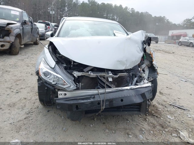 44257755 :رقم المزاد ، 1N4AL3AP5HC152364 vin ، 2017 Nissan Altima 2.5 Sv مزاد بيع