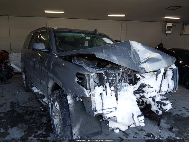 Aukcja sprzedaży 2019 Chevrolet Tahoe Lt, vin: 1GNSKBKC1KR237138, numer aukcji: 44257757