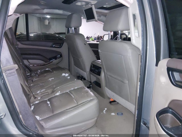 44257757 :رقم المزاد ، 1GNSKBKC1KR237138 vin ، 2019 Chevrolet Tahoe Lt مزاد بيع