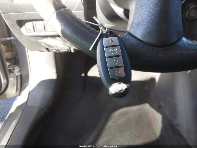 3N1AB7AP6GY330960 Nissan SENTRA SR