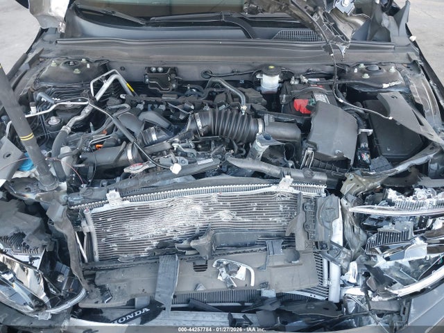 1HGCV1F38NA064702 Honda Accord Sport