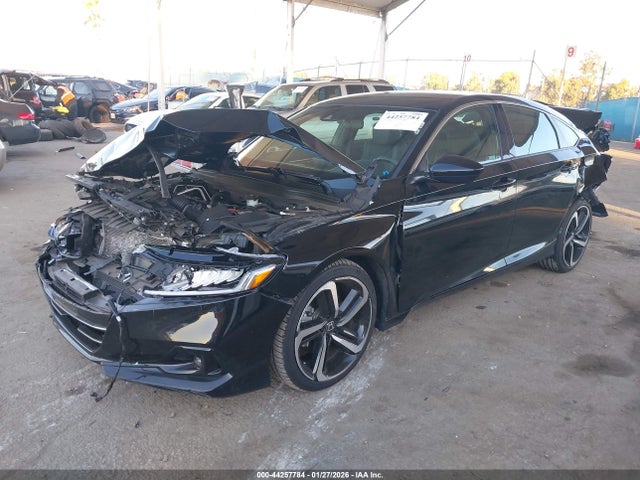 1HGCV1F38NA064702 Honda Accord Sport