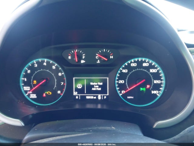 1G1ZD5ST1NF117454 Chevrolet Malibu Fwd Lt