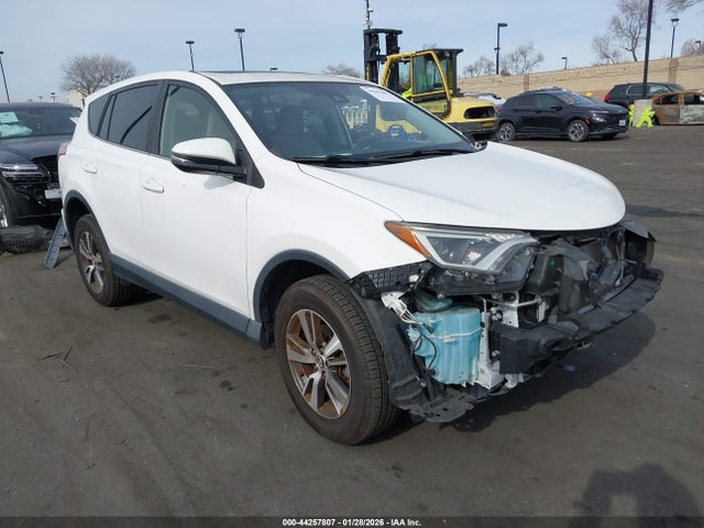 2018 JTMWFREV2JD131362 main image