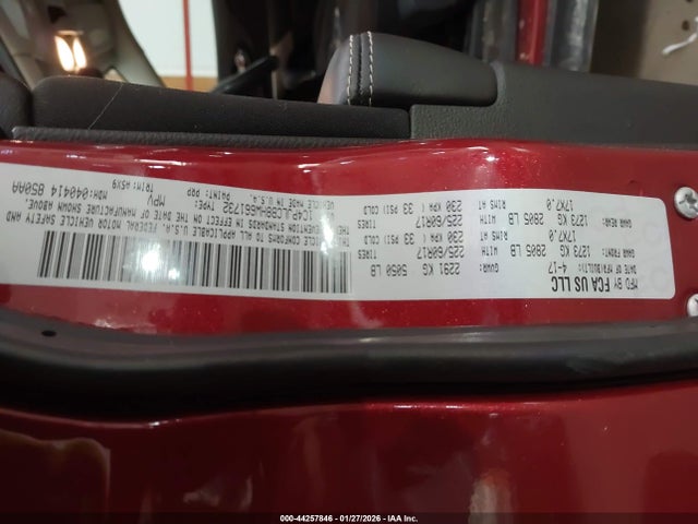 1C4PJLCB8HW661732 Jeep Cherokee Latitude Fwd