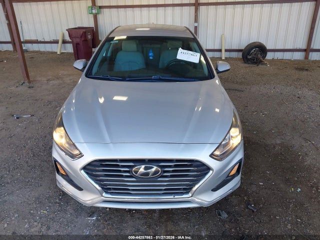 Hyundai SONATA SE 2019 5NPE24AF4KH794193 Image 12