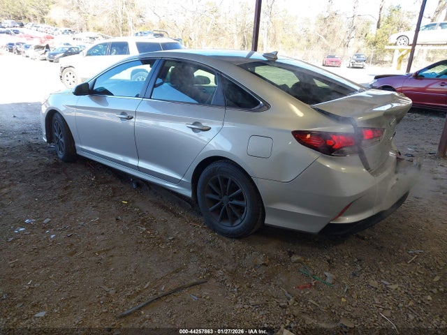 Hyundai SONATA SE 2019 5NPE24AF4KH794193 Image 3