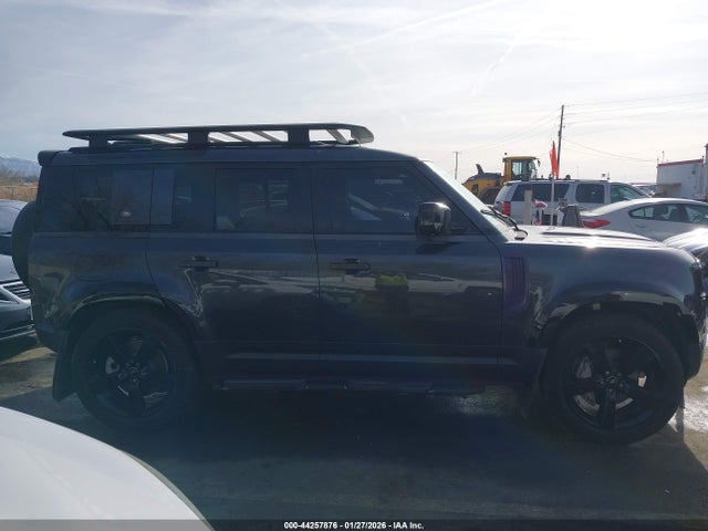 SALEP7EU8P2112820 Land Rover Defender 110 Se