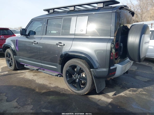 2023 LAND ROVER DEFENDER SALEP7EU8P2112820 Photo 2