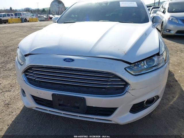 Ford Fusion Energi Titanium 2015 3FA6P0SU8FR173849 Image 6