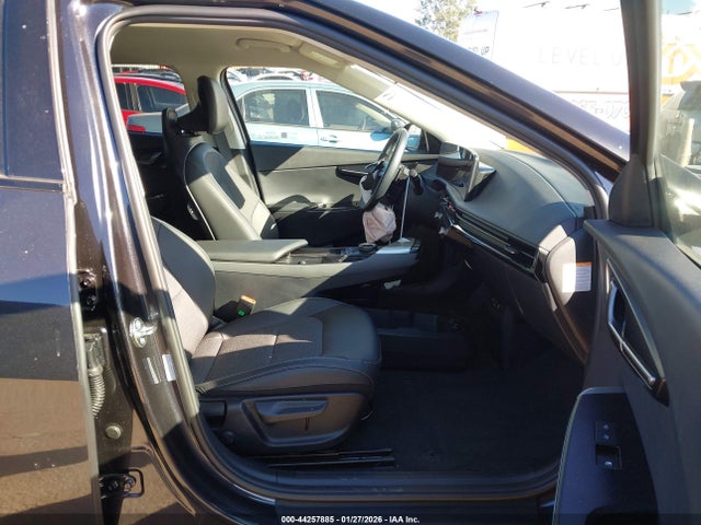 2025 KIA EV6 5XYC34JA0SG012200 Photo 4