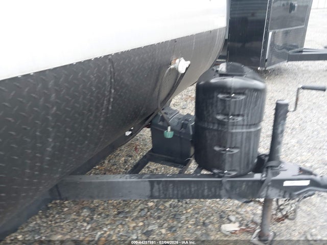 44257891 :رقم المزاد ، 4X4TSMT11NY011854 vin ، 2022 Salem Fsx مزاد بيع