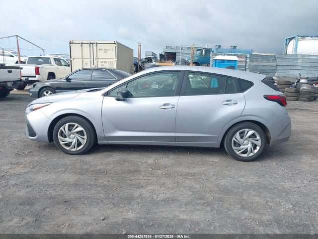 44257934 :رقم المزاد ، JF1GUABC1S8242662 vin ، 2025 Subaru Impreza Base 5-door مزاد بيع