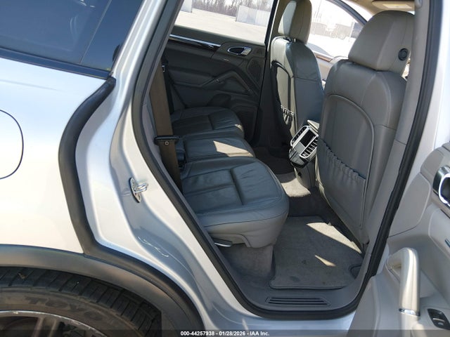 2012 PORSCHE CAYENNE WP1AA2A21CLA07148 Photo 7