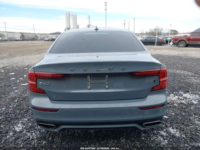 7JRL12TM3NG174018 Volvo S60 B5 Black Edition R-design/b5 R-design