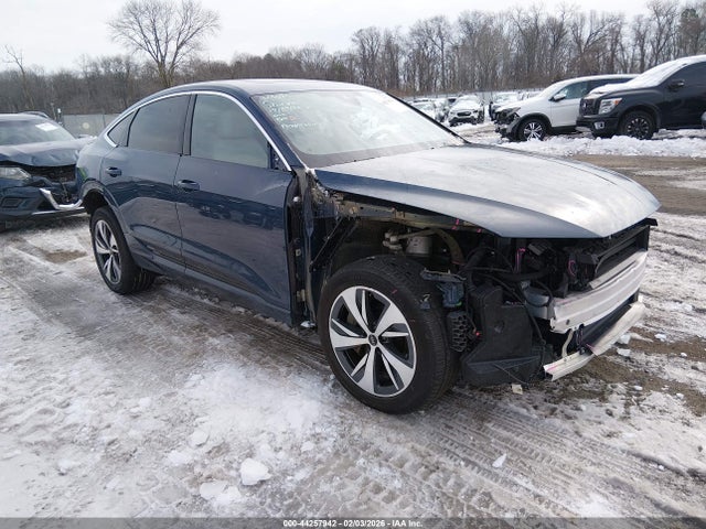 Aukcja sprzedaży 2024 Audi Q8 E-tron S Line Prestige Quattro, vin: WA1DAAGEXRB020824, numer aukcji: 44257942