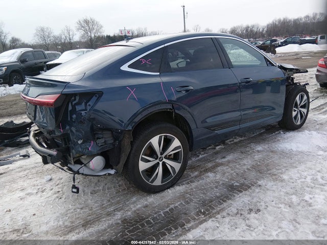 Aukcja sprzedaży 2024 Audi Q8 E-tron S Line Prestige Quattro, vin: WA1DAAGEXRB020824, numer aukcji: 44257942