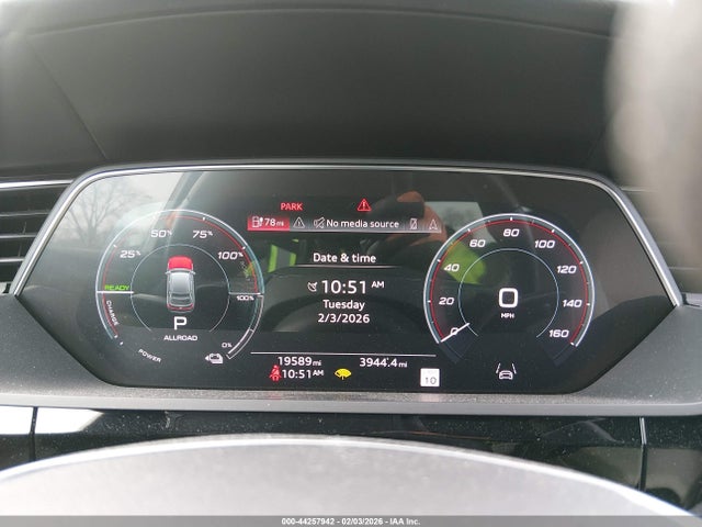 Aukcja sprzedaży 2024 Audi Q8 E-tron S Line Prestige Quattro, vin: WA1DAAGEXRB020824, numer aukcji: 44257942