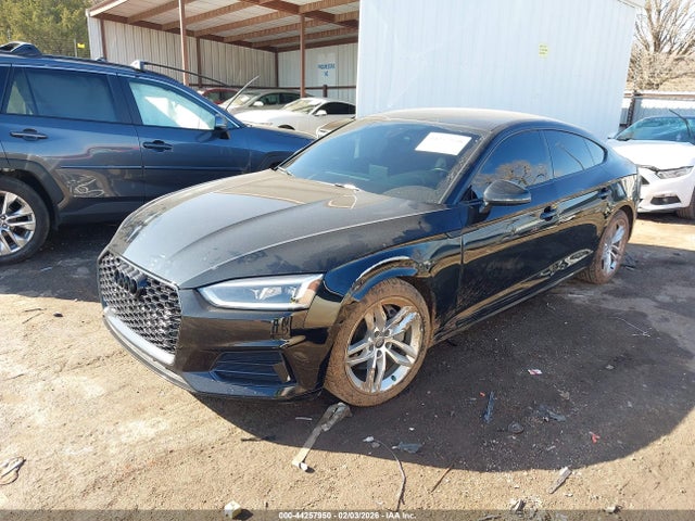 2019 Audi A5 45 Premium მანქანა იყიდება აუქციონზე, vin: WAUANCF59KA053588, აუქციონის ნომერი: 44257950