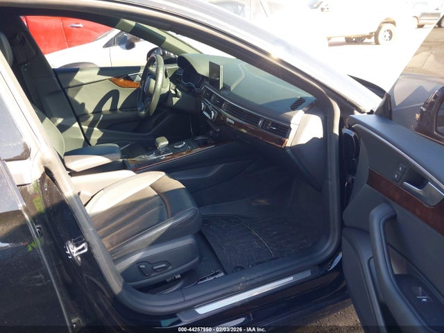 2019 Audi A5 45 Premium მანქანა იყიდება აუქციონზე, vin: WAUANCF59KA053588, აუქციონის ნომერი: 44257950