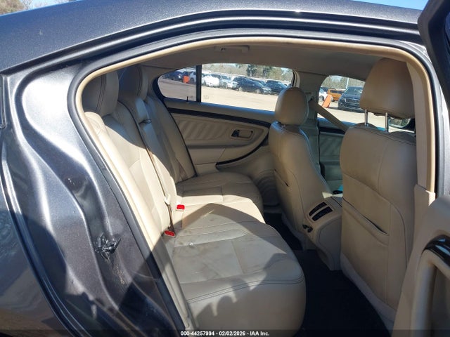 1FAHP2F85FG147038 Ford Taurus Limited