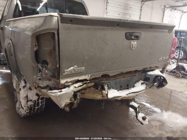 2008 DODGE RAM 1500 1D7HU18N08S607082 Photo 5