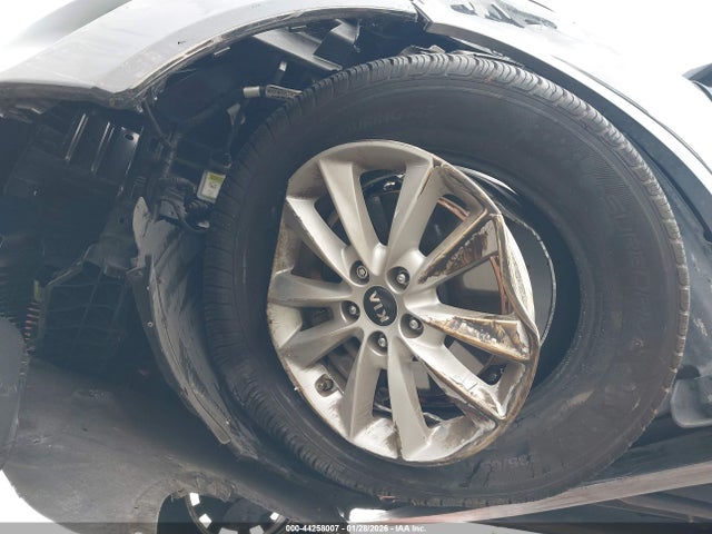 5XYPG4A3XLG664637 KIA Sorento 2.4l L