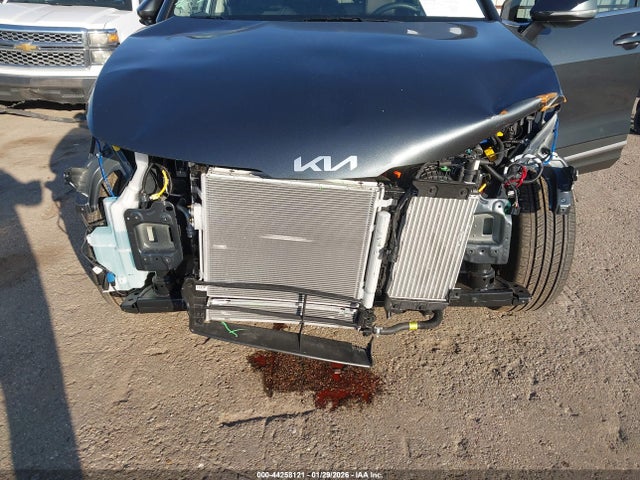 Продаж на аукціоні авто 2025 Kia Sportage Hybrid Ex, vin: KNDPVCDG1S7258854, номер лоту: 44258121