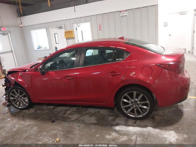 Auction sale of the 2018 Mazda Mazda3 Touring, vin: 3MZBN1V31JM245517, lot number: 44258127