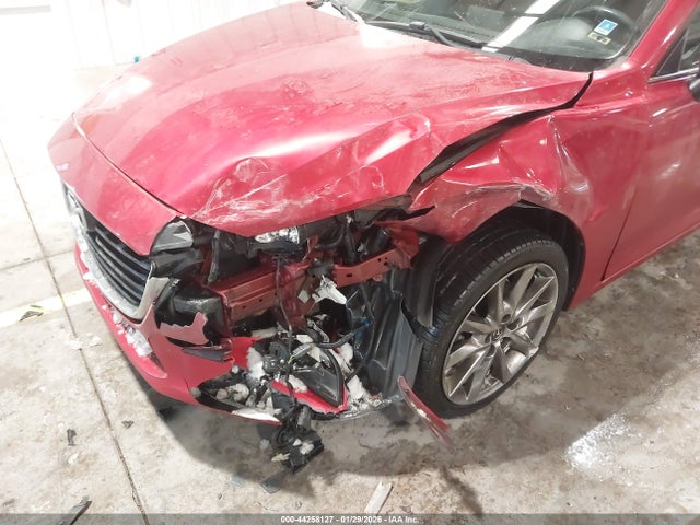 Auction sale of the 2018 Mazda Mazda3 Touring, vin: 3MZBN1V31JM245517, lot number: 44258127