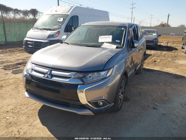 2017 MITSUBISHI OUTLANDER JA4AD3A36HZ064399 Photo 1