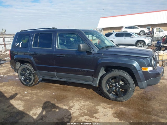 Продажа на аукционе авто 2015 Jeep Patriot Altitude Edition, vin: 1C4NJPBA5FD305531, номер лота: 44258181