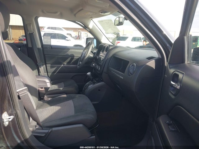 Продажа на аукционе авто 2015 Jeep Patriot Altitude Edition, vin: 1C4NJPBA5FD305531, номер лота: 44258181